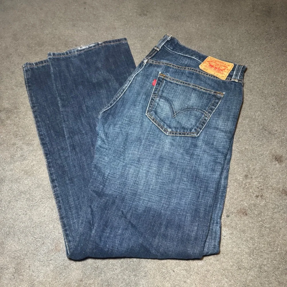 Levis 501 Original Fit Mens Jeans 36x34 Blue Denim Straight Leg Button Fly